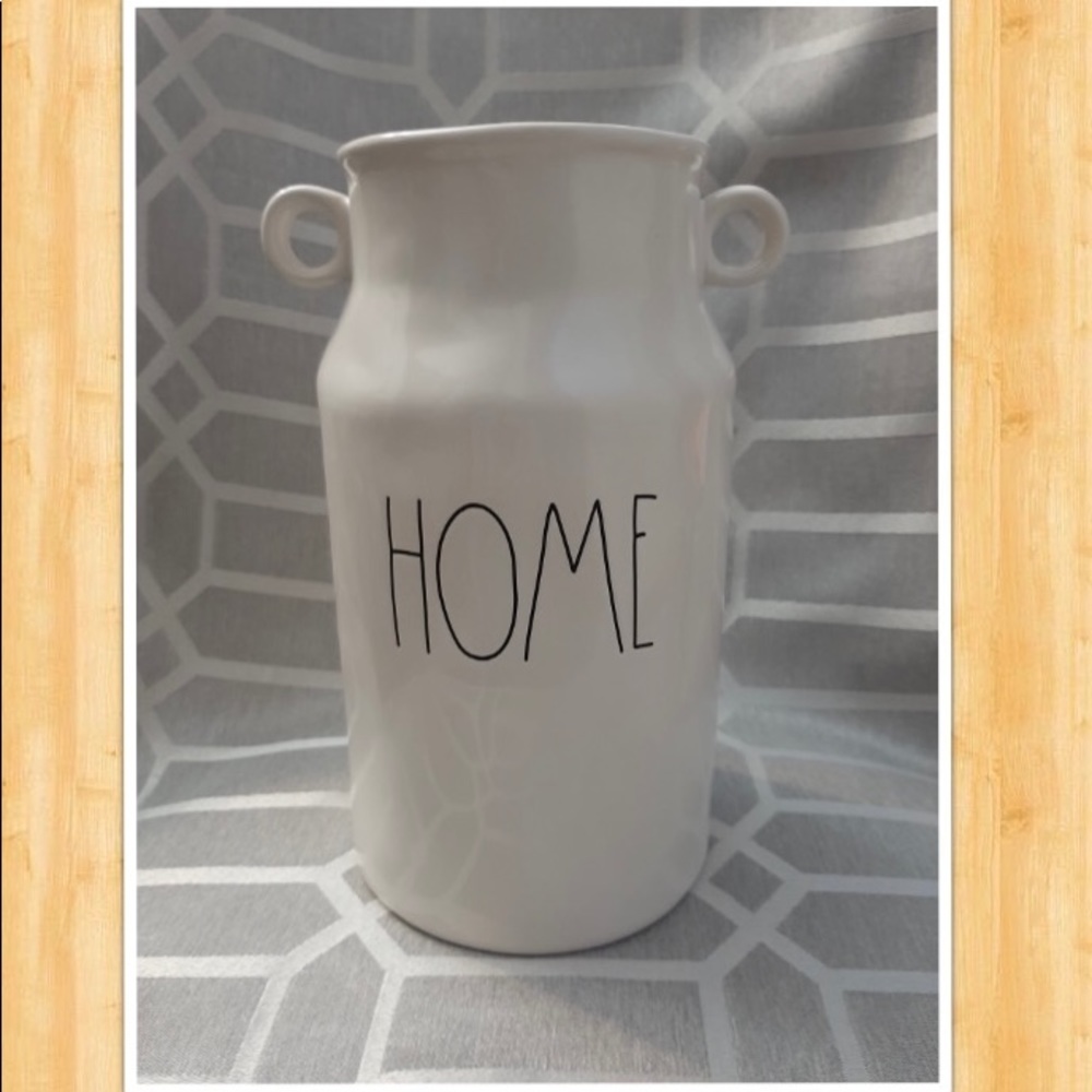 Rae Dunn Home Vase